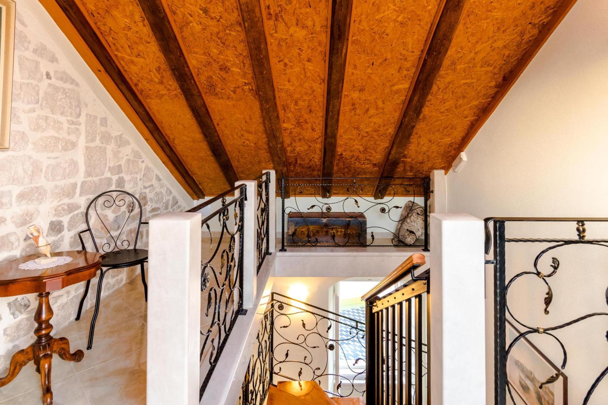 Rooms Miron - Adults Only Sumartin Exterior foto
